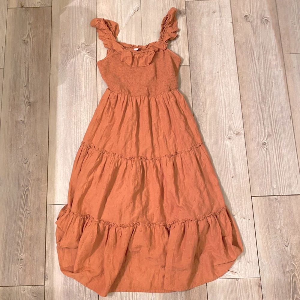 Old Navy Women’s Medium Maxi Petite Dress in Burnt Orange